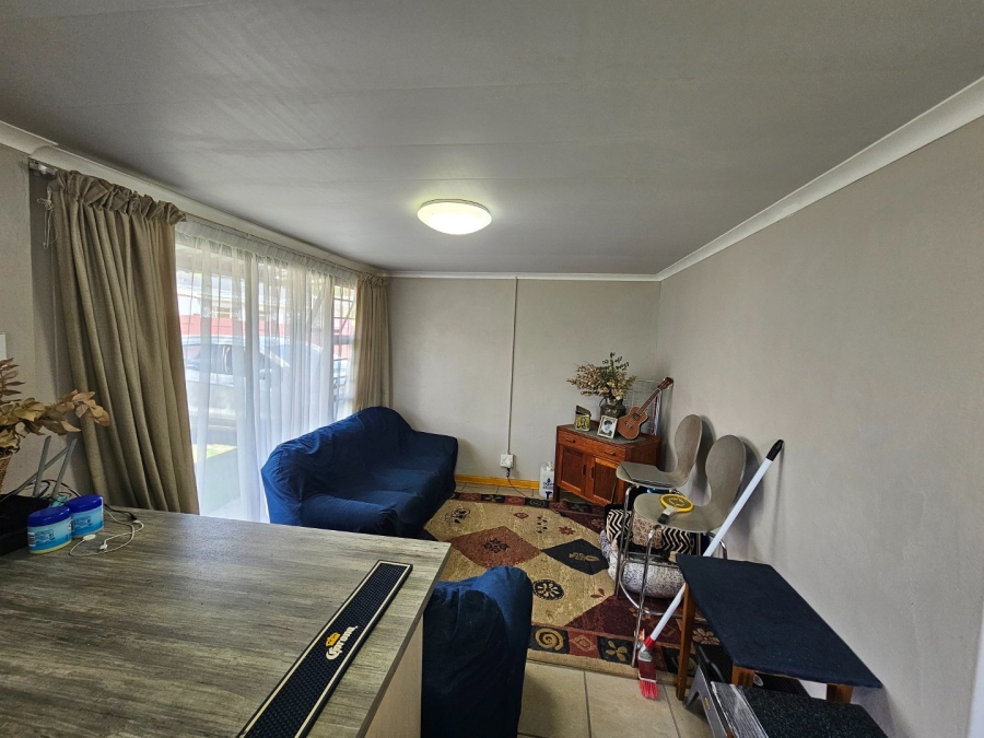 5 Bedroom Property for Sale in Panorama Free State